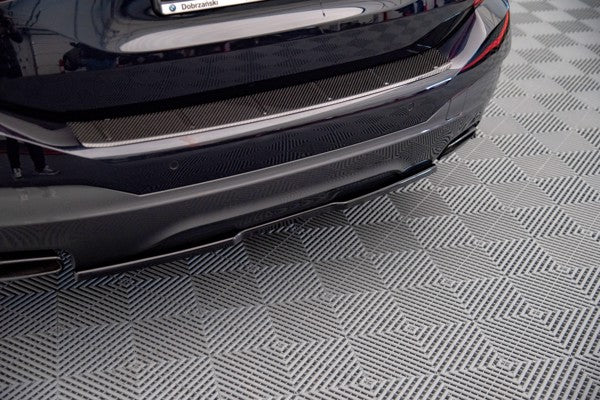 Maxton Central Rear Splitter For BMW 6 Gt G32 M-Pack - Gloss Black