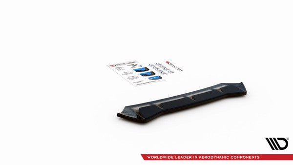 Maxton Central Rear Splitter BMW M5 F90 - Gloss Black