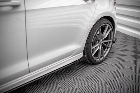 Maxton Side Flaps Volkswagen Golf R Mk7