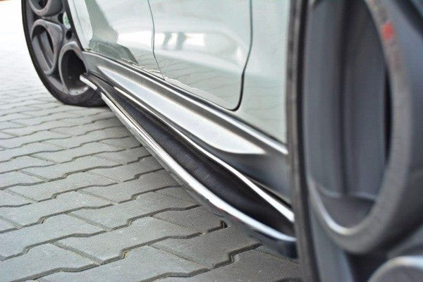 Maxton Side Skirts Diffusers Alfa Romeo Giulietta - Gloss Black