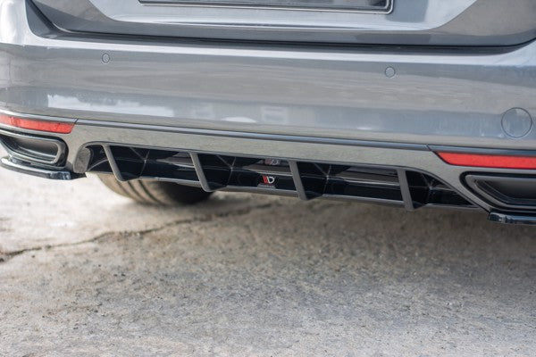 Maxton Rear Valance Volkswagen Passat R-Line B8 - Gloss Black