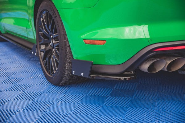 Maxton Rear Side Splitters + Flaps V.1 Ford Mustang Gt Mk6 Facelift - Gloss Black