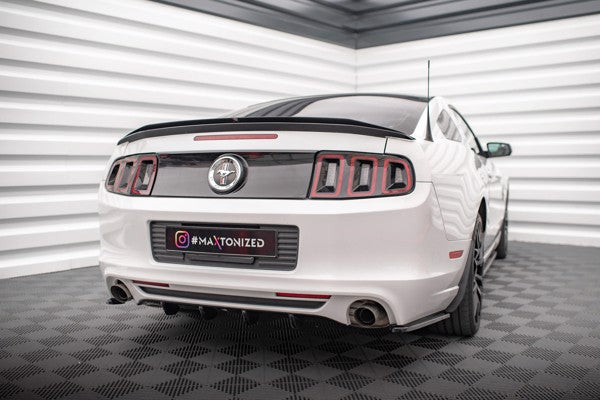Maxton Spoiler Cap Ford Mustang Mk5 Facelift - Gloss Black