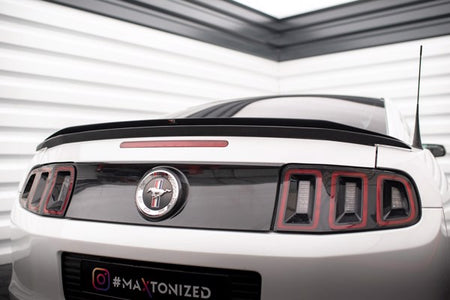 Maxton Spoiler Cap Ford Mustang Mk5 Facelift - Gloss Black