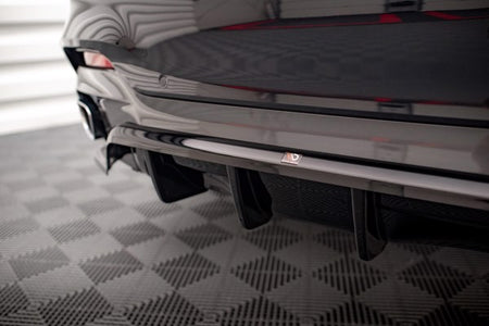 Maxton Central Rear Splitter (With Vertical Bars) BMW X6 M-Pack F16 - Gloss Black