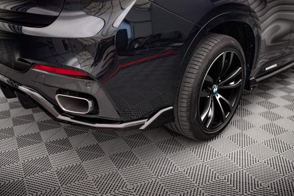 Maxton Central Rear Splitter (With Vertical Bars) BMW X6 M-Pack F16 - Gloss Black