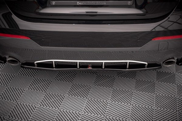 Maxton Central Rear Splitter For BMW 4 M-Pack G22 - Gloss Black