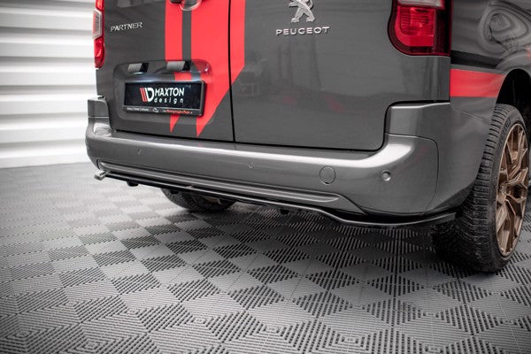 Maxton Central Rear Splitter (With Vertical Bars) Peugeot Partner Mk3 - Gloss Black