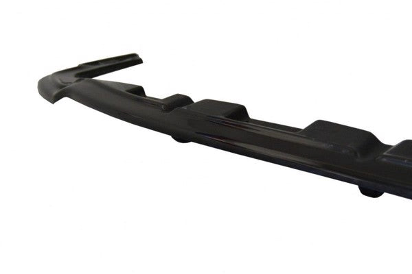 Maxton Central Rear Splitter Lexus Ct Mk1 Facelift (With Vertical Bars) - Gloss Black