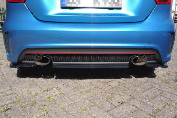 Maxton Central Rear Splitter (Without Vertical Bars) Mercedes-Benz W176 Amg-Line Preface - Gloss Black