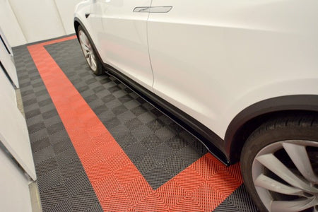 Maxton Side Skirts Diffusers V.2 Tesla Model X - Gloss Black