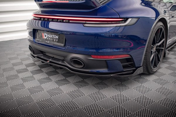 Maxton Central Rear Splitter (With Vertical Bars) V.2 Porsche 911 Carrera Aero 992 - Gloss Black