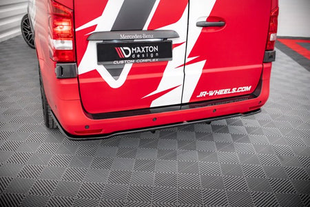 Maxton Central Rear Splitter (With Vertical Bars) Mercedes-Benz VIto W447 Facelift - Gloss Black