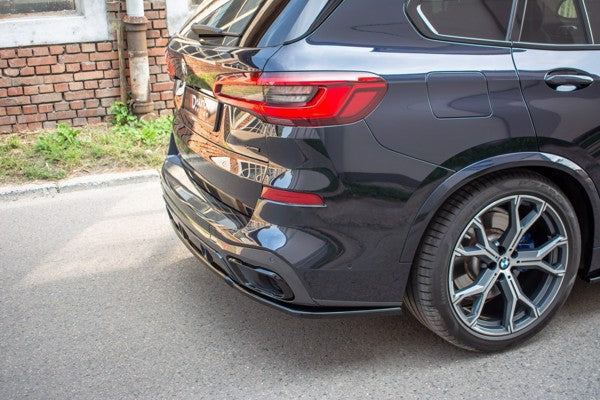 Maxton Central Rear Splitter For BMW X5 G05 M-Pack - Gloss Black
