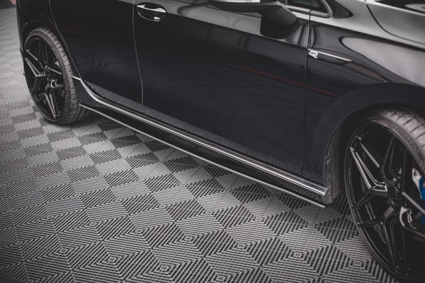 Maxton Street Pro Side Skirts Diffusers Volkswagen Golf R Mk8 - Black