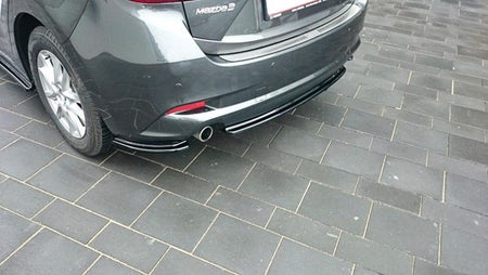 Maxton Central Rear Splitter Mazda 3 Bm (Mk3) Facelift (Without Vertical Bars) - Gloss Black