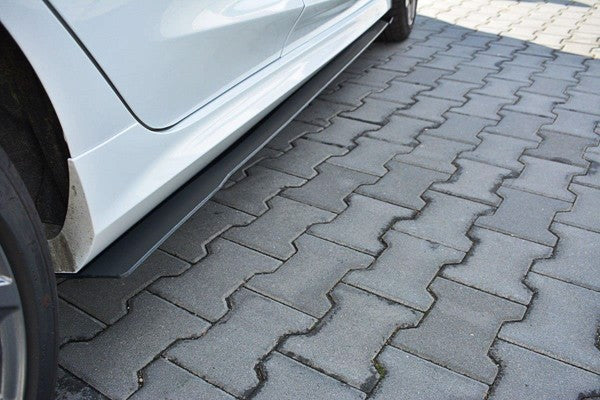 Maxton Racing Side Skirts Diffusers V.2 Ford Fiesta Mk8 St / St-Line - Gloss Black