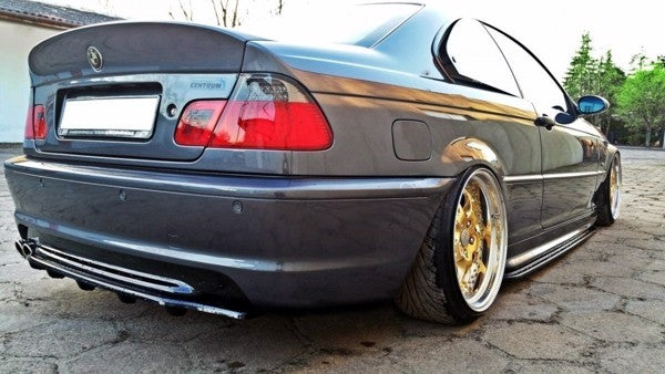 Maxton Central Rear Splitter BMW 3 E46 Mpack Coupe (With Vertical Bars) - Gloss Black