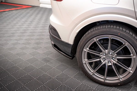 Maxton Central Rear Splitter (With Vertical Bars) Audi Q4 E-Tron Sportback Mk1 - Gloss Black