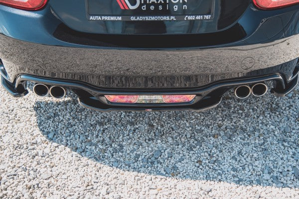 Maxton Central Rear Splitter Fiat 124 Spider Abarth - Gloss Black