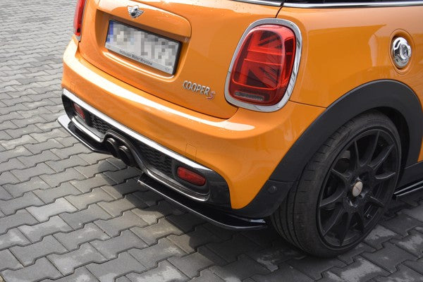 Maxton Central Rear Splitter Mini Cooper S Mk3 Preface 3-Door (F56) - Gloss Black