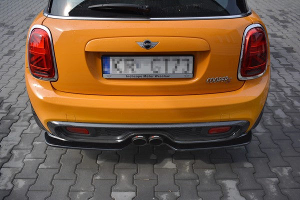 Maxton Central Rear Splitter Mini Cooper S Mk3 Preface 3-Door (F56) - Gloss Black