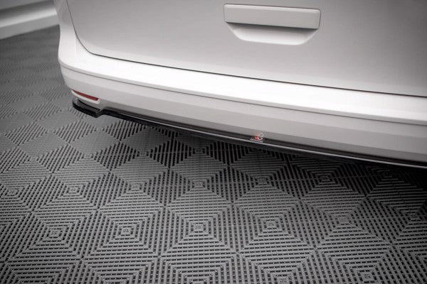 Maxton Central Rear Splitter For Volkswagen Caddy Mk5 - Gloss Black