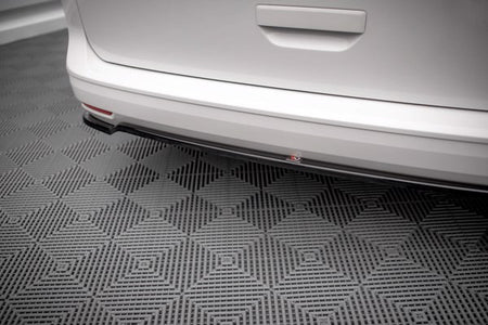 Maxton Central Rear Splitter For Volkswagen Caddy Mk5 - Gloss Black