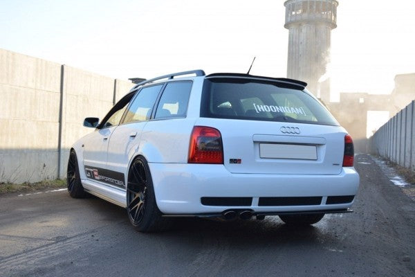 Maxton Rear Splitter Audi RS4 B5 (With A Vertical Bar) - Gloss Black