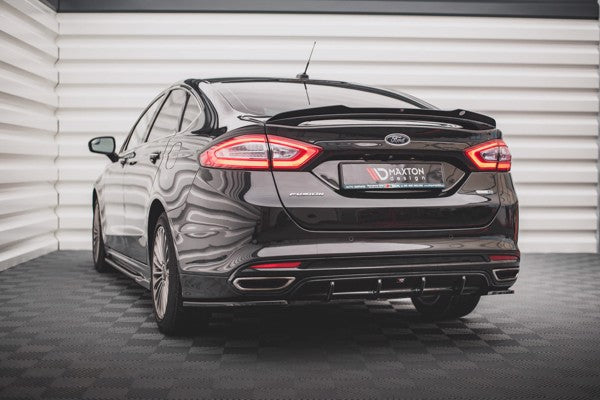 Maxton Rear Valance Ford Mondeo Mk5 - Gloss Black