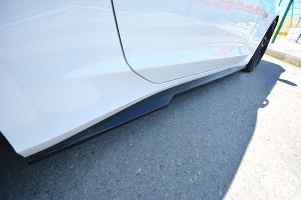 Maxton Side Skirts Diffusers Chevrolet Camaro 6Th-Gen. Phase-I 2Ss Coupe - Gloss