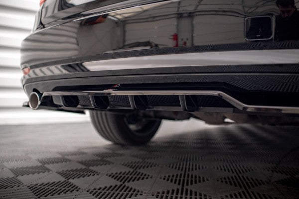 Maxton Central Rear Splitter (With Vertical Bars) BMW 3 Gt F34 - Gloss Black