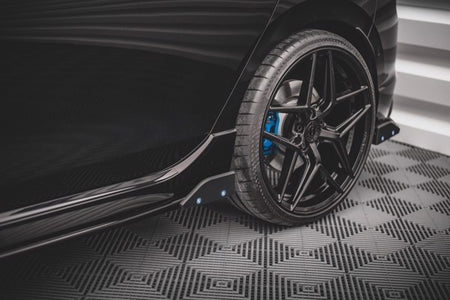 Maxton Side Skirts Diffusers + Flaps V.2 Volkswagen Golf R Mk8 - Gloss Black