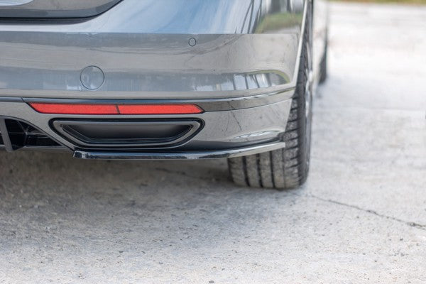 Maxton Rear Side Splitters Volkswagen Passat R-Line B8 - Gloss Black