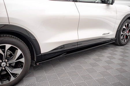 Maxton Side Skirts Diffusers Ford Mustang Mach-E Mk1 - Gloss Black