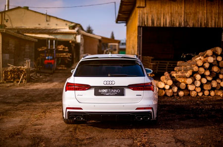 Sort Maxton bagdiffuser med imitation af udstødningsender til Audi A6 C8 S-Line, designet til at forbedre bilens aerodynamik og 