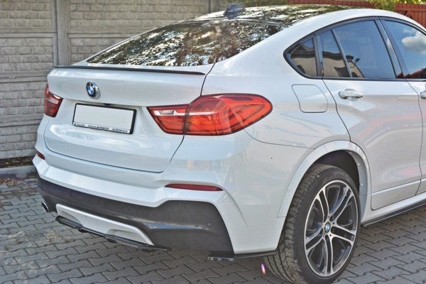 Maxton Central Rear Splitter For BMW X4 M-Pack (With A Vertical Bar) - Gloss Black