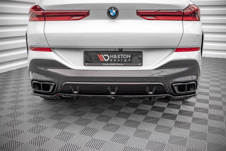 Maxton Central Rear Splitter (With Vertical Bars) BMW X6 M-Pack G06 - Gloss Black