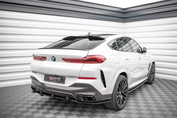 Maxton Central Rear Splitter (With Vertical Bars) BMW X6 M-Pack G06 - Gloss Black