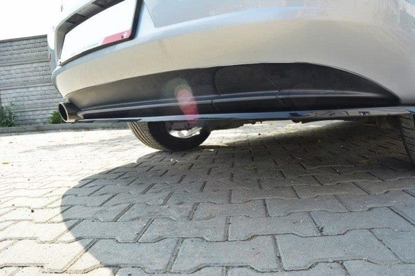 Maxton Central Rear Splitter Alfa Romeo 159 (Without Vertical Bars) - Gloss Black