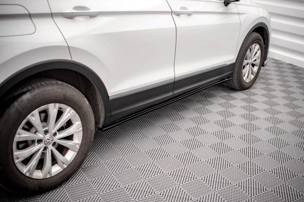 Maxton Side Skirts Diffusers Volkswagen Tiguan Mk2 - Gloss Black