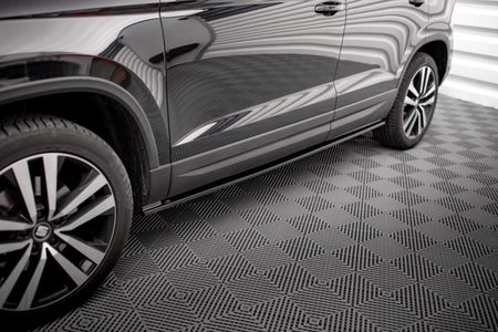 Maxton Side Skirts Diffusers Seat Ateca Mk1 - Gloss Black