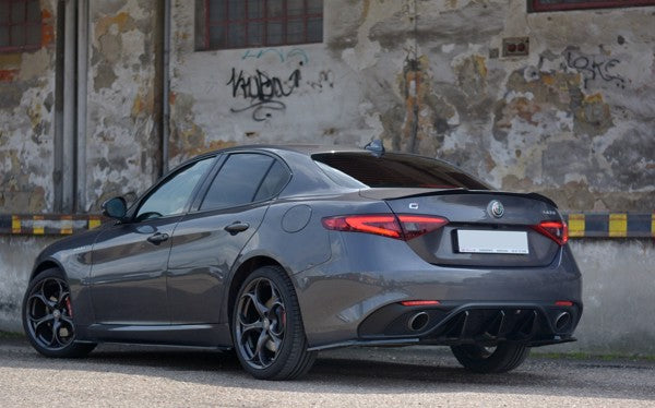 Maxton Rear Side Splitters Alfa Romeo Giulia Veloce  - Gloss Black