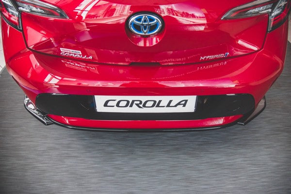 Maxton Central Rear Splitter Toyota Corolla Xii Hatchback - Gloss Black
