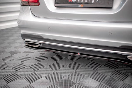 Maxton Central Rear Splitter (With Vertical Bars) Mercedes-Benz E Amg-Line Sedan W212 Facelift - Gloss Black