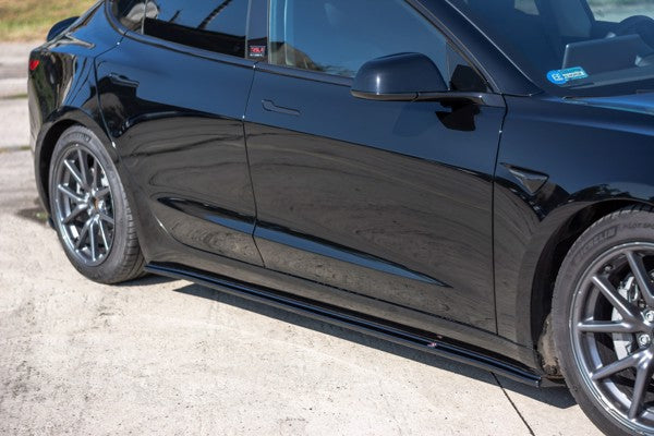 Maxton Side Skirts Diffusers Tesla Model 3 - Gloss Black