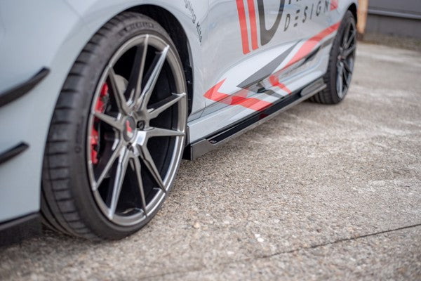 Maxton Side Skirts Diffusers V.3 Ford Fiesta Mk8 St / St-Line - Gloss Black