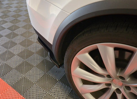 Maxton Rear Side Splitters V.2 Tesla Model X  - Gloss Black