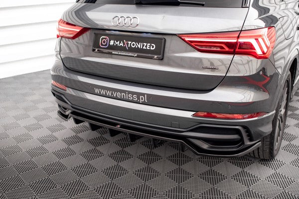 Maxton Central Rear Splitter (With Vertical Bars) Audi Q3 S-Line F3 - Gloss Black