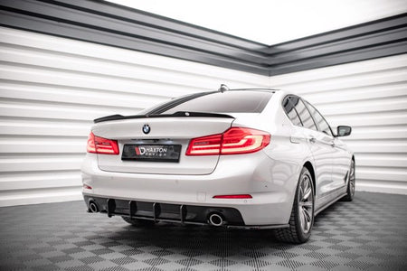 Maxton Street Pro Rear Diffuser BMW 5 G30 - Black